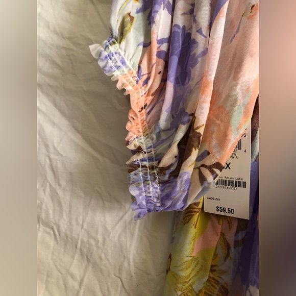 Floral blouse International basics brand new  tags on 1X - Picture 7 of 10